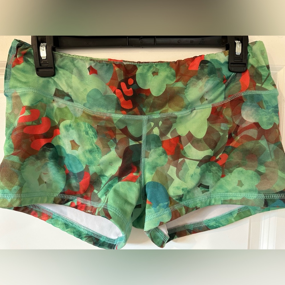 Fleo Colorful Women's Shorts